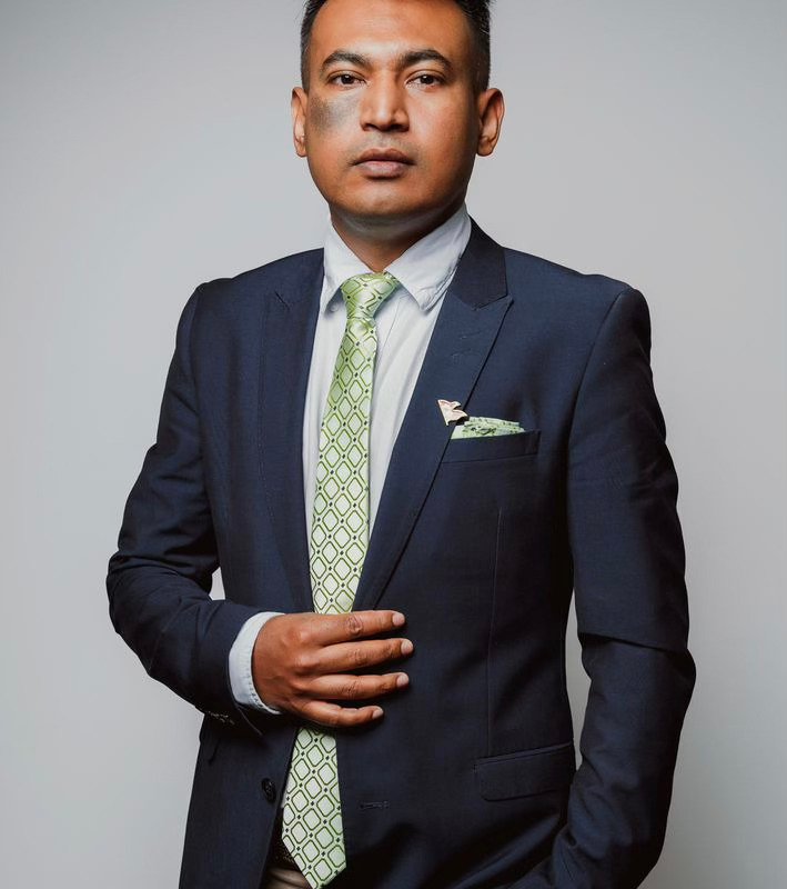 Mr Santosh Kunwar